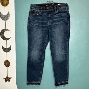 Old Navy Mid Rise Boyfriend Jeans Size 6